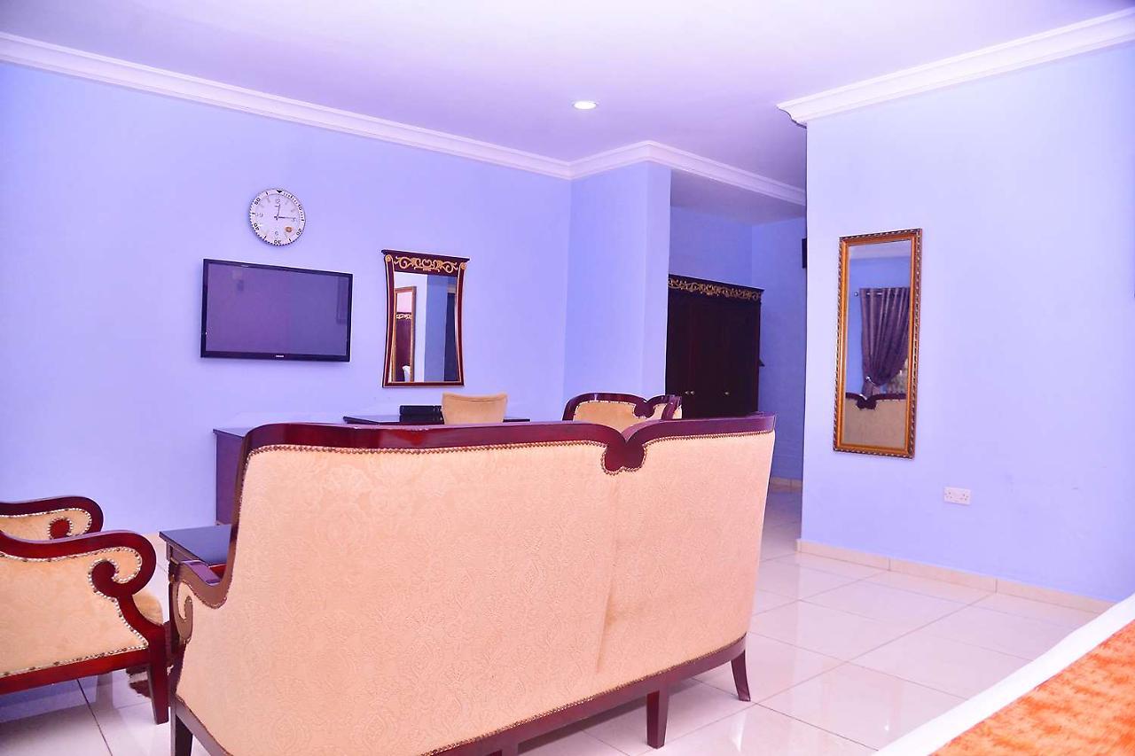 Best Western Meloch Hotel Awka Buitenkant foto